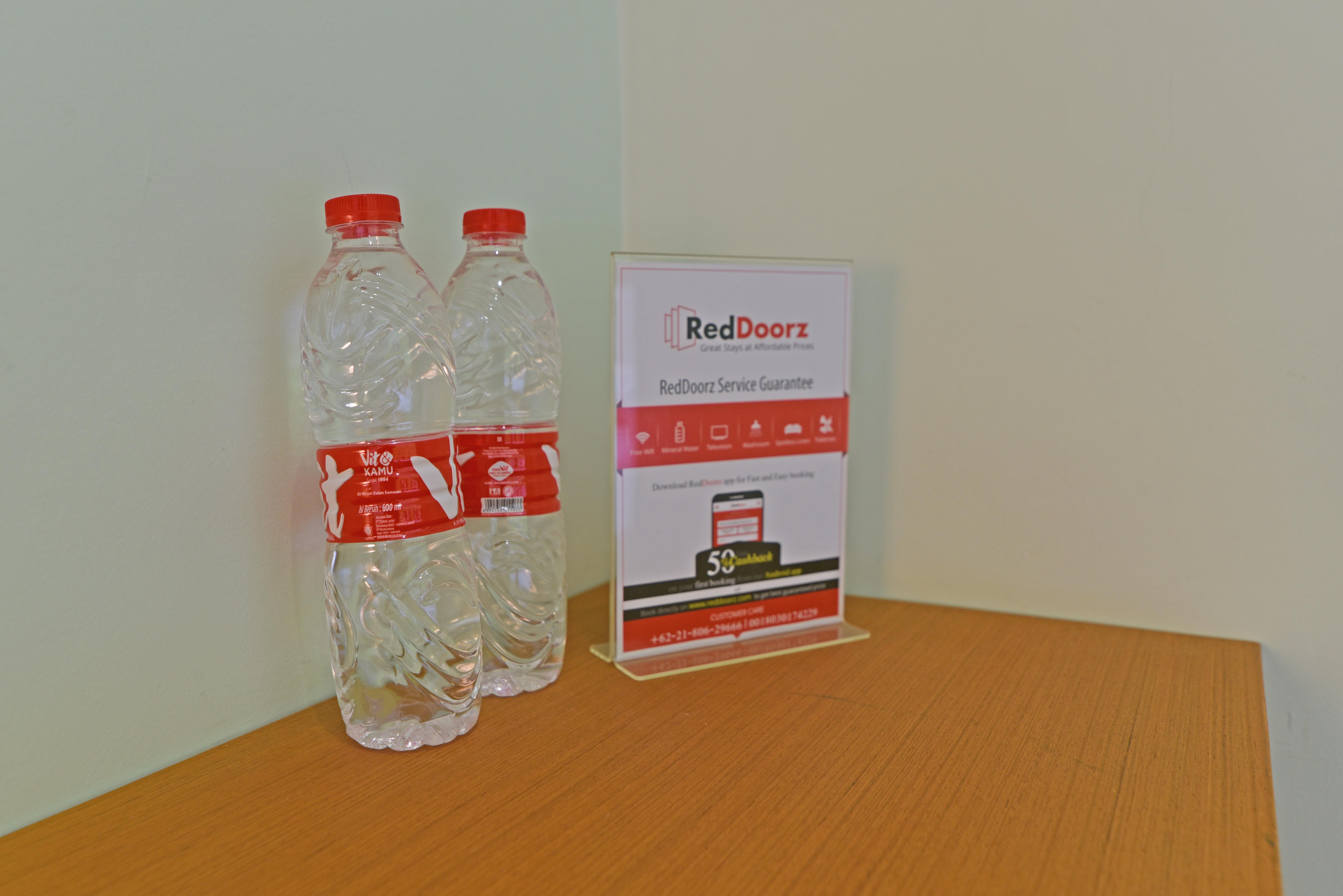Reddoorz Plus @ Mahendradatta Denpasar Exterior foto